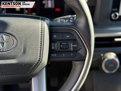 Used 2025 Toyota 4Runner SR5 image 21