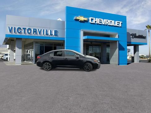 Used 2020 Toyota Corolla SE w/ Carpet Mat Package (TMS) FWD image 4