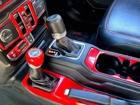 Used 2022 Jeep Gladiator Rubicon w/ Trailer Tow Package image 15