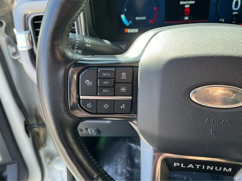 Used 2025 Ford F350 Platinum image 33