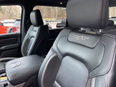 Used 2022 RAM 1500 Laramie image 25
