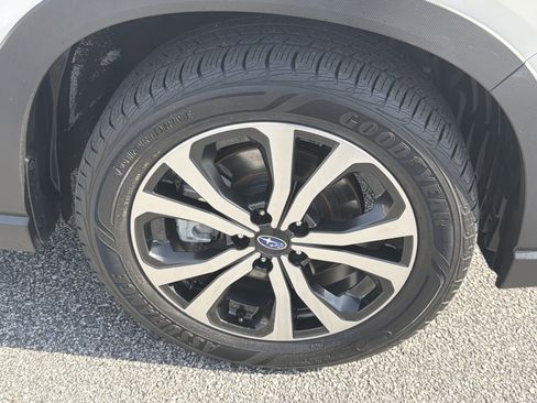 Used 2019 Subaru Forester Limited w/ Popular Package #3 image 24