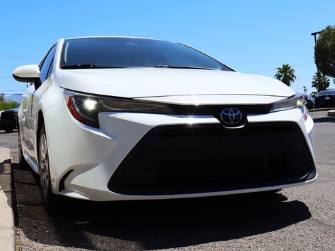 Used 2023 Toyota Corolla LE w/ Carpet Mat Package (TMS) FWD image 18