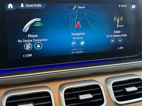 Used 2020 Mercedes-Benz GLS 450 4MATIC image 45