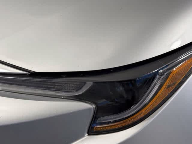 Used 2024 Toyota Corolla LE FWD image 9
