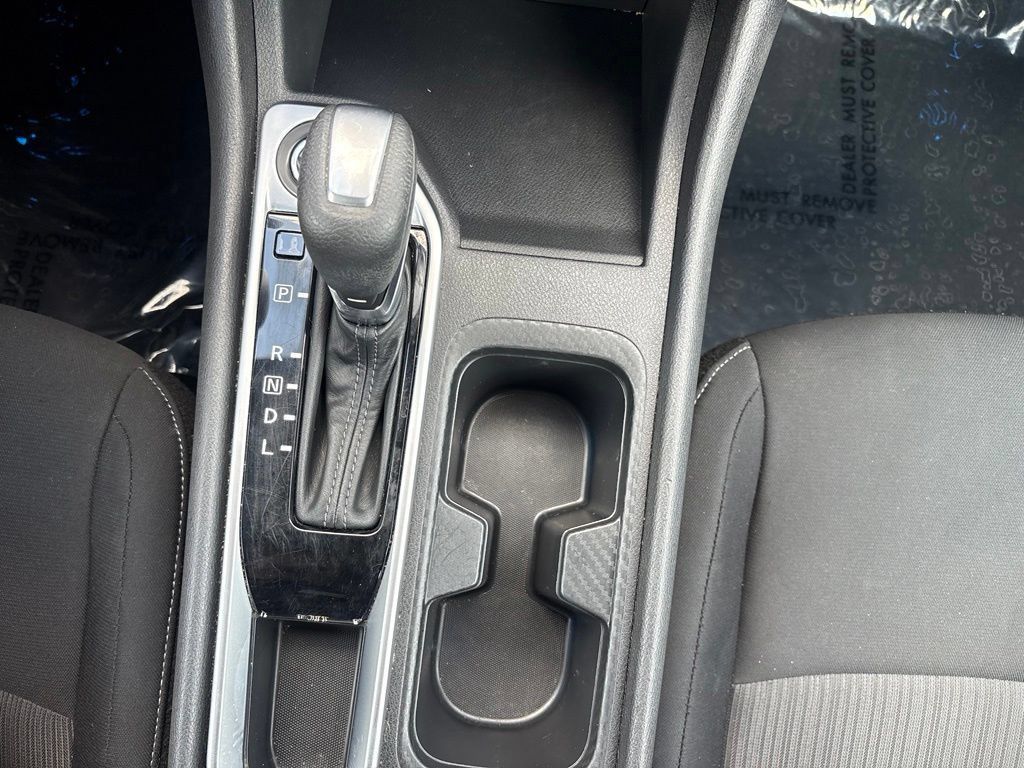 Used 2024 Nissan Sentra SV w/ Lighting Package FWD image 32