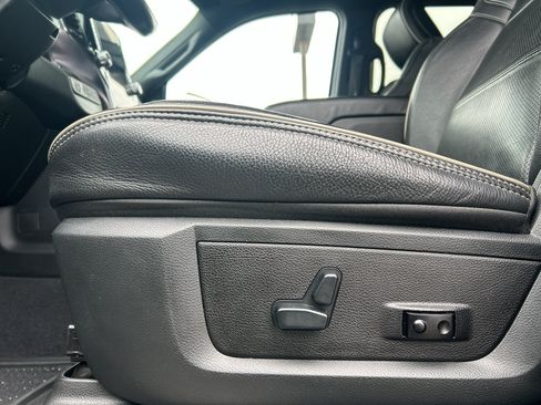 Used 2019 RAM 3500 Limited AWD/4WD image 16