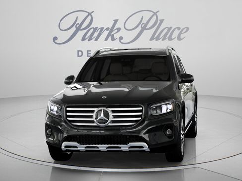Certified 2026 Mercedes-Benz GLB 250 image 37