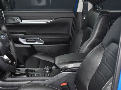 Used 2025 Ford Ranger Lariat w/ FX4 Off-Road Package image 10