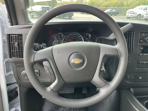 New 2025 Chevrolet Express 2500 Work Van w/ Driver Convenience Package image 8