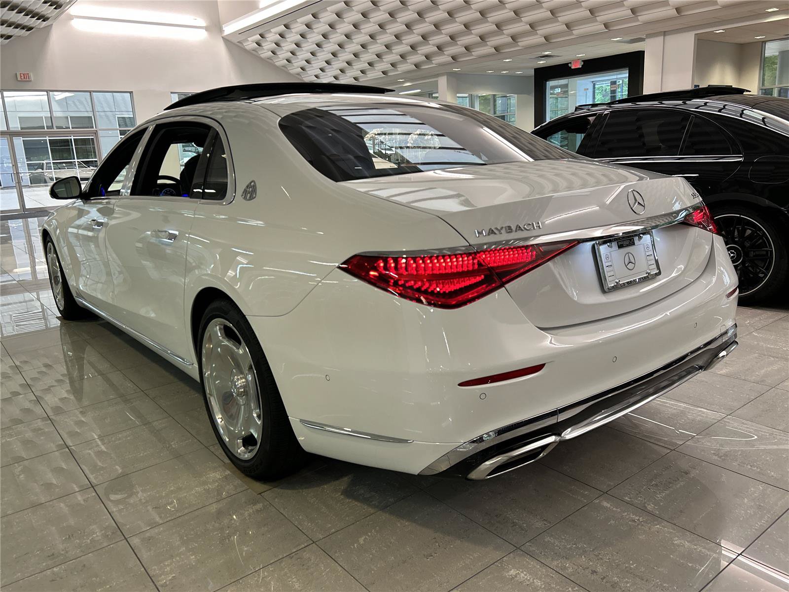 Certified 2024 Mercedes-Benz Maybach S 580 4MATIC image 13