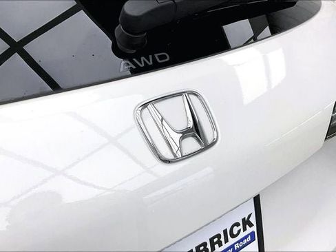 Certified 2024 Honda HR-V Sport image 31