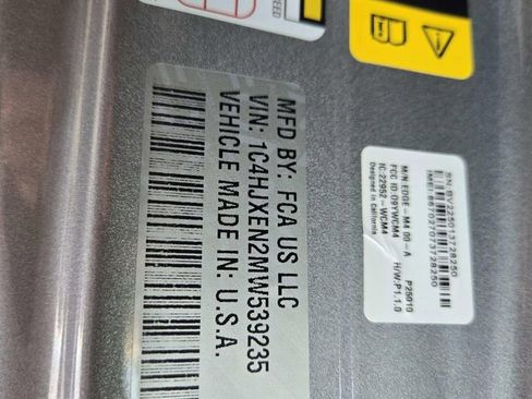 Used 2021 Jeep Wrangler Unlimited Sahara w/ Cold Weather Group image 39