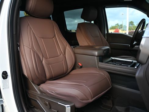 Used 2023 Ford F350 King Ranch w/ Chrome Package image 18