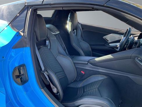 Used 2023 Chevrolet Corvette Stingray Preferred Conv w/ 2LT image 7