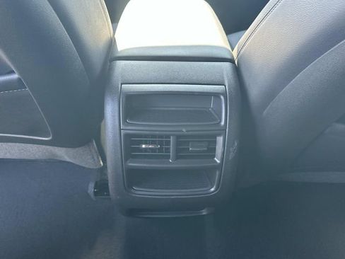 Certified 2023 Cadillac XT5 Luxury image 16