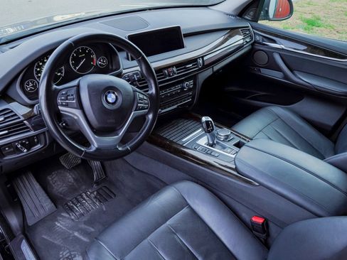 Used 2016 BMW X5 xDrive35d image 7