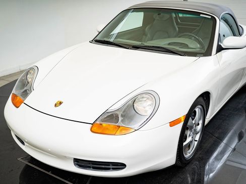 Used 2002 Porsche Boxster image 14