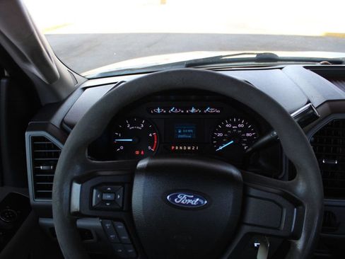 Used 2017 Ford F350 XL w/ Power Equipment Group AWD/4WD image 12