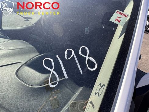 Used 2020 Ford Transit Connect XL image 31