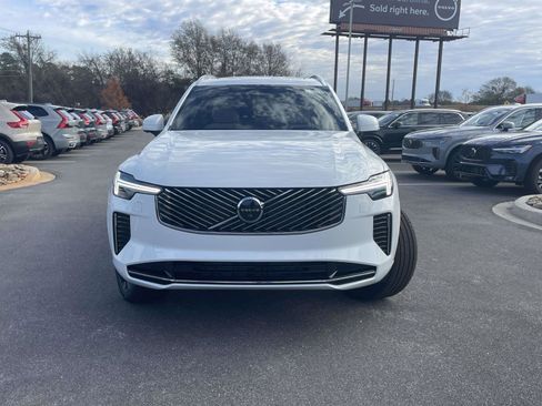 New 2026 Volvo XC90 B6 Ultra w/ Protection Package image 2