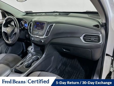Used 2022 Chevrolet Equinox LT image 12
