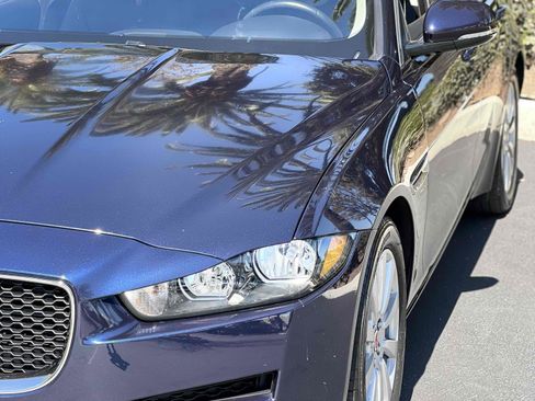 Used 2019 Jaguar XE image 61