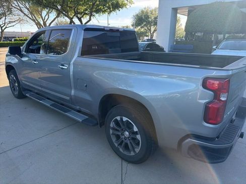 Certified 2025 Chevrolet Silverado 1500 High Country w/ Technology Package AWD/4WD image 4