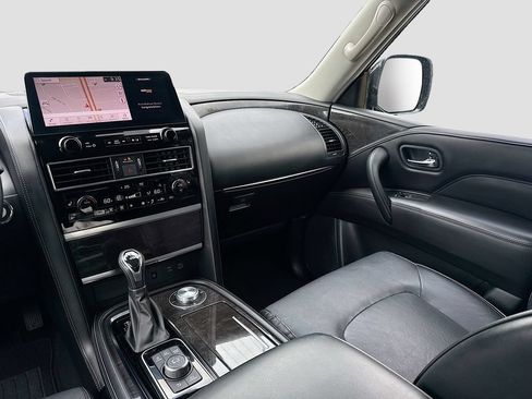 Certified 2024 INFINITI QX80 Luxe AWD/4WD image 26