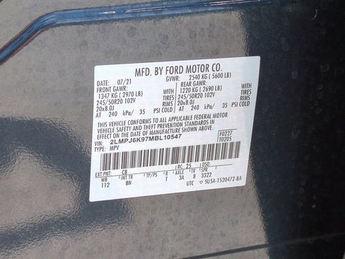 Used 2021 Lincoln Nautilus Reserve FWD image 23
