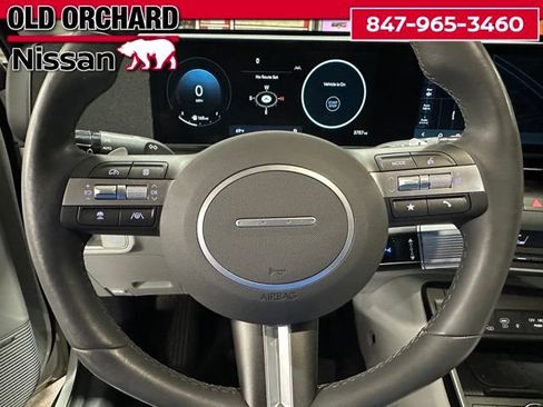 Used 2025 Hyundai Kona Limited AWD/4WD image 22