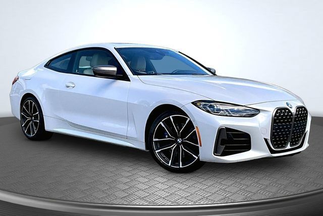 Used 2021 BMW 440i xDrive Coupe w/ Executive Package AWD/4WD image 3