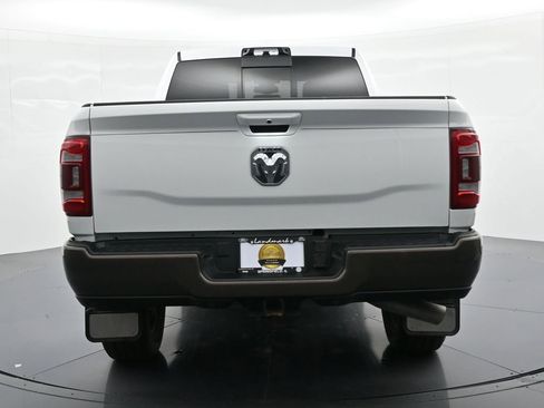 Used 2024 RAM 2500 Limited w/ Towing Technology Group AWD/4WD image 7