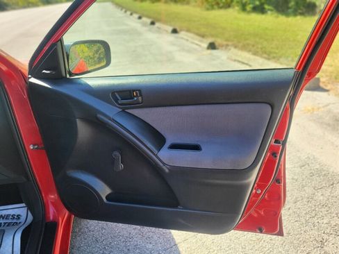 Used 2006 Toyota Matrix XR image 21