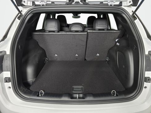 New 2026 Jeep Compass Latitude AWD/4WD image 19