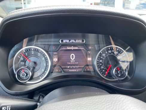 Used 2020 RAM 1500 Laramie AWD/4WD image 5