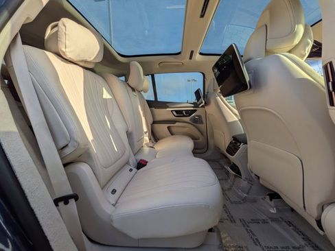 Certified 2023 Mercedes-Benz EQS 580 4MATIC SUV image 20