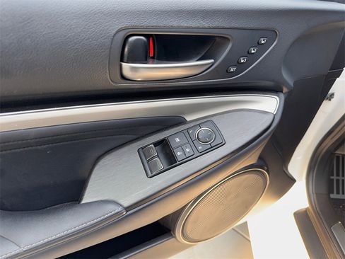 Used 2022 Lexus RC 350 F Sport image 32