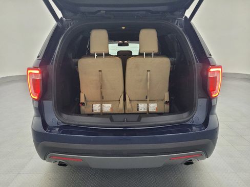 Used 2016 Ford Explorer XLT w/ Equipment Group 202A image 29