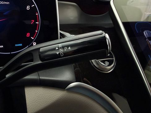 Used 2026 Mercedes-Benz GLC 300 image 15