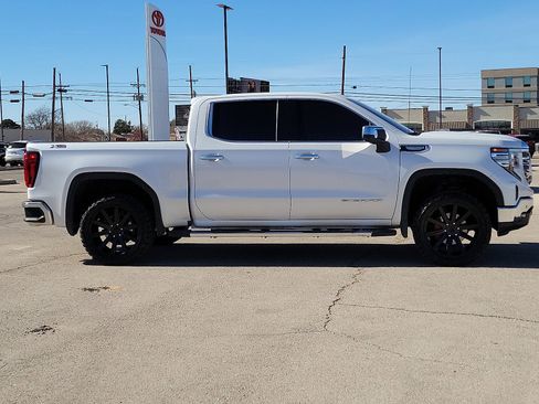 Used 2024 GMC Sierra 1500 SLT image 5