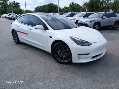 Used 2021 Tesla Model 3 Long Range AWD/4WD image 1
