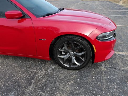 Used 2015 Dodge Charger R/T w/ Plus Group image 28