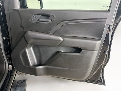 Used 2026 Chevrolet Colorado Trail Boss AWD/4WD image 31