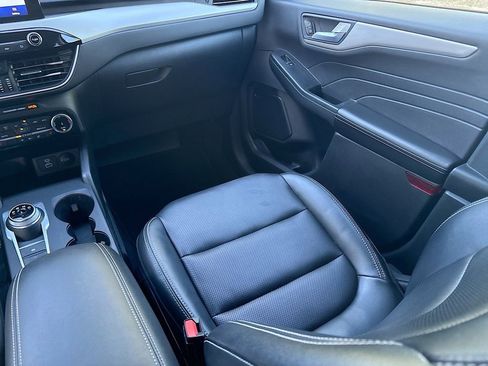 Used 2022 Ford Escape SEL AWD/4WD image 22