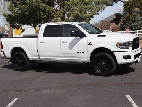 Used 2020 RAM 2500 Laramie w/ Night Edition image 2
