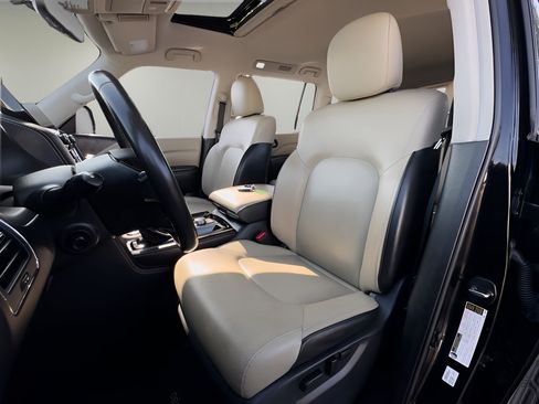 Used 2023 INFINITI QX80 Premium Select w/ Cargo Package RWD image 9