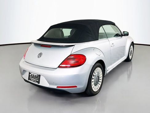 Used 2013 Volkswagen Beetle 2.5 FWD image 7
