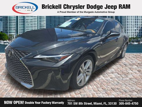 Used 2024 Lexus IS 300 w/ Comfort Package RWD image 17