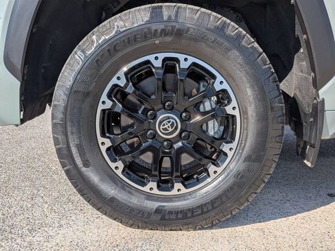 Used 2022 Toyota Tundra SR5 w/ TRD Off-Road Package RWD image 21